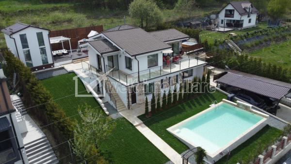 Casa 6 camere de vanzare in Feleacu, cartier Centru