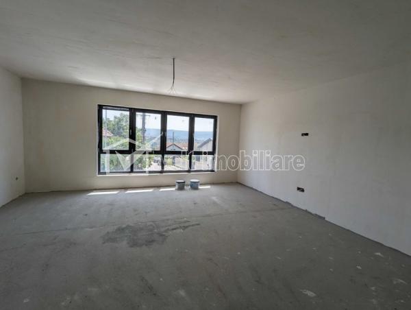 Casa 4 camere de vanzare in Cluj-napoca, cartier Dambul Rotund