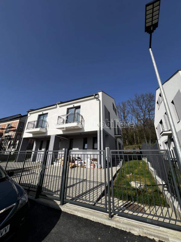 Casa 4 camere de vanzare in Cluj-napoca, cartier Iris