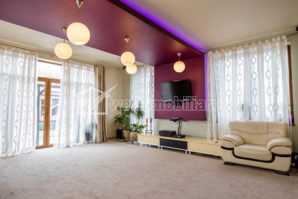 Casa 8 camere de vanzare in Cluj-napoca, cartier Faget