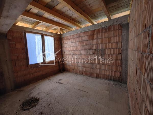 Casa 4 camere de vanzare in Pata, cartier Centru