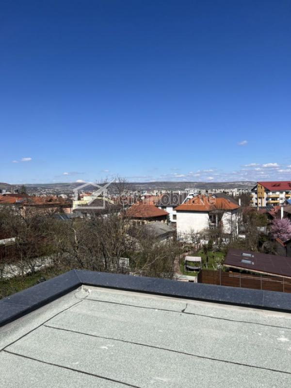 Casa 4 camere de vanzare in Cluj-napoca, cartier Andrei Muresanu