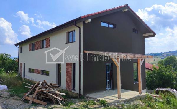 Casa 4 camere de vanzare in Cluj-napoca, cartier Iris