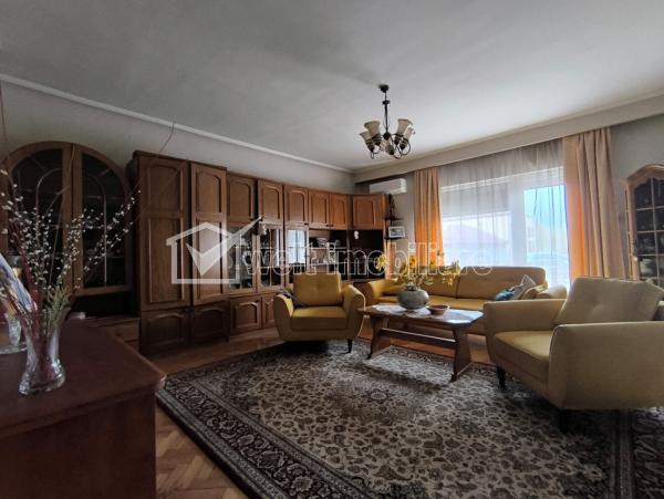 Casa 13 camere de vanzare in Cluj-napoca, cartier Andrei Muresanu