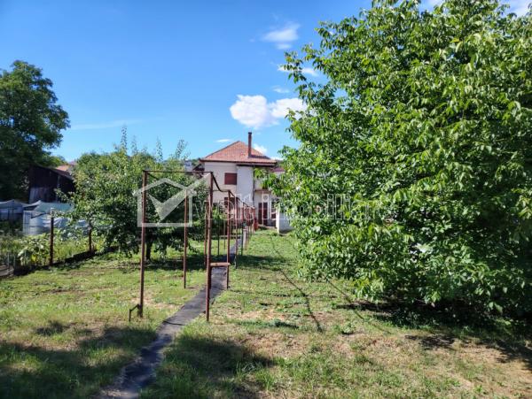Casa 4 camere de vanzare in Cluj-napoca, cartier Dambul Rotund