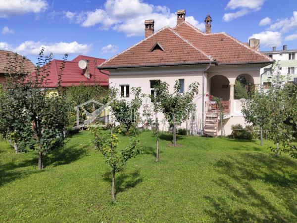 Casa 5 camere de vanzare in Cluj-napoca, cartier Andrei Muresanu