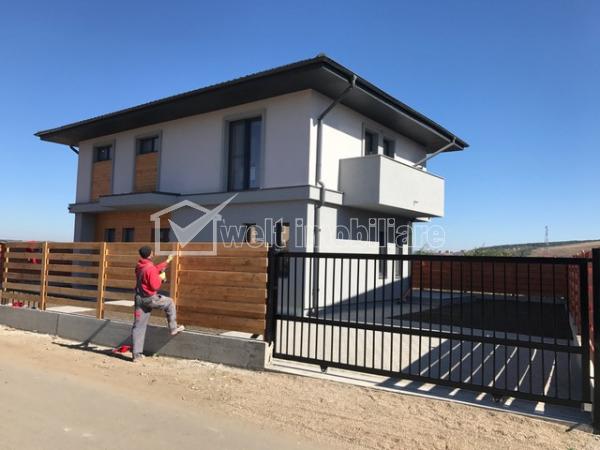 Casa 4 camere de vanzare in Cluj-napoca, cartier Apahida