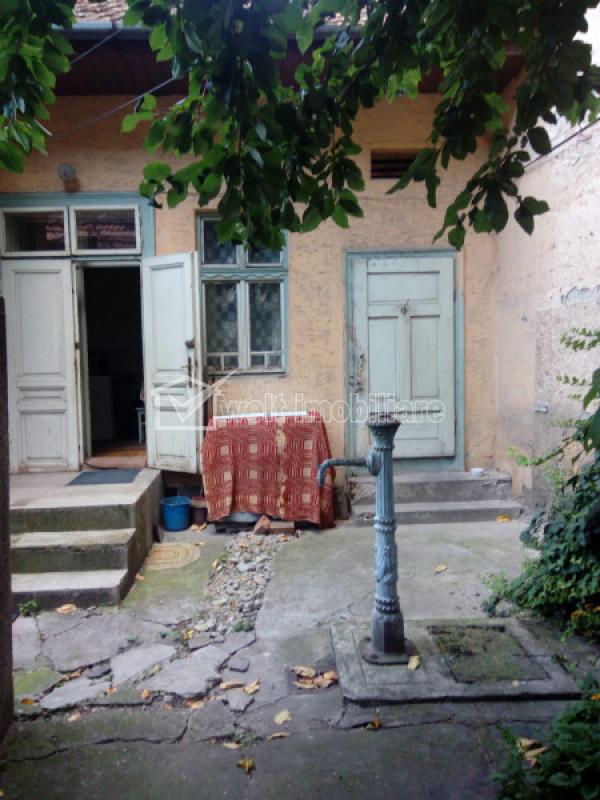 Casa 2 camere de vanzare in Cluj-napoca, cartier Centru