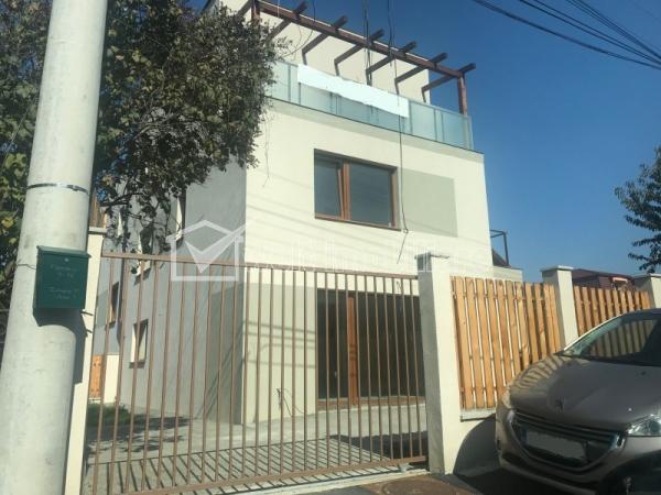 Casa 4 camere de vanzare in Cluj-napoca, cartier Zorilor
