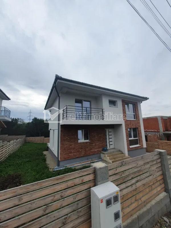 Casa 5 camere de vanzare in Jucu De Sus, cartier Centru