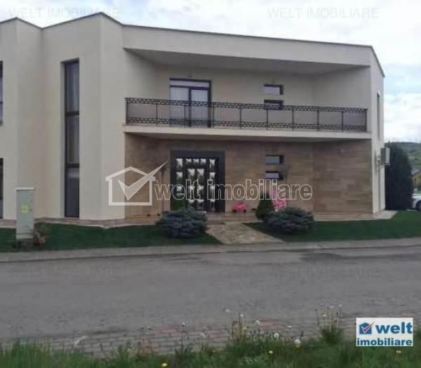 Casa 5 camere de vanzare in Floresti