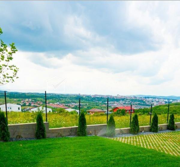 Casa 4 camere de vanzare in Cluj-napoca, cartier Borhanci