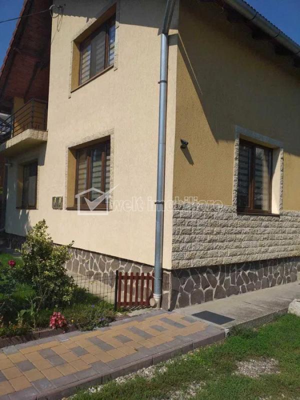 Casa 8 camere de vanzare in Cluj-napoca, cartier Dambul Rotund