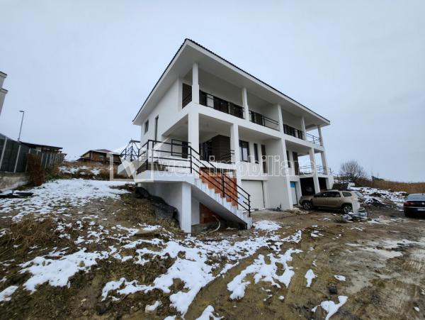 Casa 4 camere de vanzare in Cluj-napoca, cartier Iris