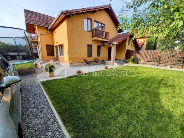 Casa 5 camere de inchiriat in Floresti, cartier Centru
