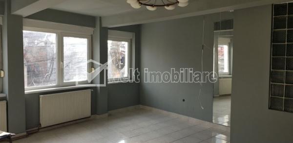 Casa 6 camere de inchiriat in Cluj-napoca, cartier Centru