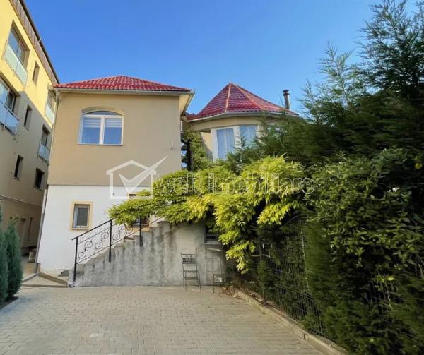 Casa 3 camere de inchiriat in Cluj-napoca, cartier Centru
